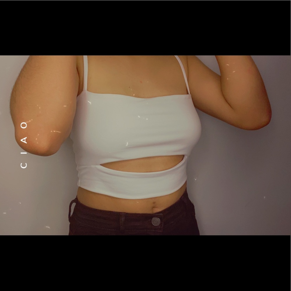 Crop top